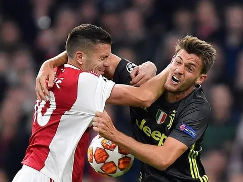 Ajax đã không còn ngán nước Ý