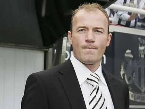 Alan Shearer: "Sarri muốn tạo ra một lý do cho thất bại của Chelsea"