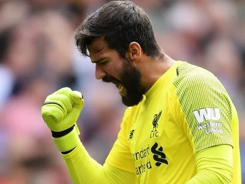 Alisson vẫn tự tin dù Liverpool mất trụ cột trước trận gặp Bayern