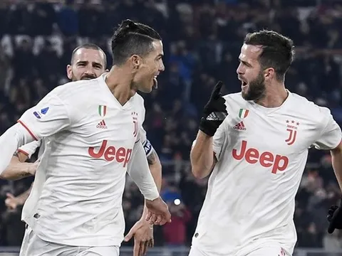 Ấm lòng với hành động của Ronaldo trong trận AS Roma gặp Juventus