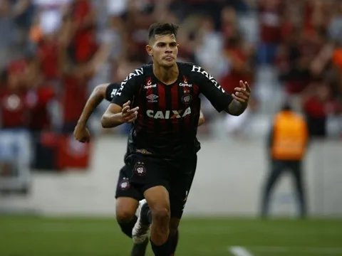 Án cấm lơ lửng, Chelsea vẫn cử người săn "của lạ" Brazil