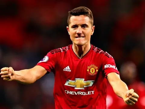 Herrera bế tắc tại Man Utd vì... 30 ngàn bảng