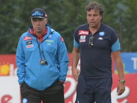 “Anh ấy còn biết được các cầu thủ đi vệ sinh bao nhiêu lần”