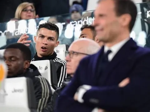 Dự bị cả trận nhìn đàn em tỏa sáng và đây là phản ứng của Ronaldo