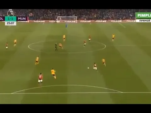 'Anh ta hoàn toàn mất kiểm soát sau đường chuyền của De Gea'