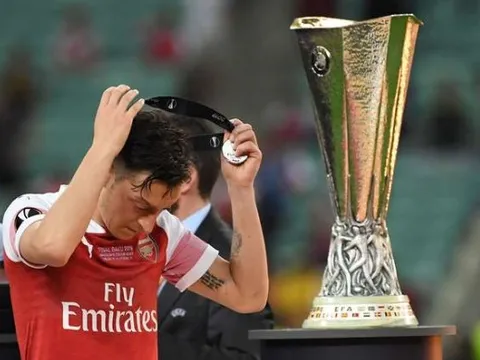 "Anh ta lười biếng và làm hoang phí của đội bóng đến 350.000 Bảng một tuần"