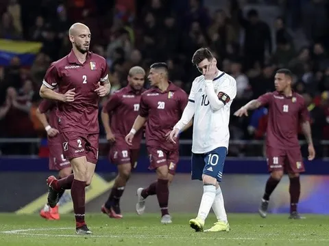 Messi trở lại nhạt nhòa, Argentina nhận thất bại lịch sử