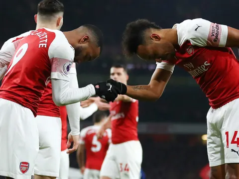 Unai Emery đã quá đúng đắn với "đối tác hoàn hảo" của Sokratis!