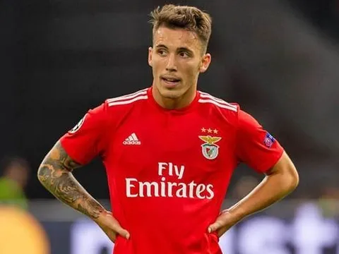 Arsenal dẫn đầu cuộc đua giành hậu vệ trái người Tây Ban Nha