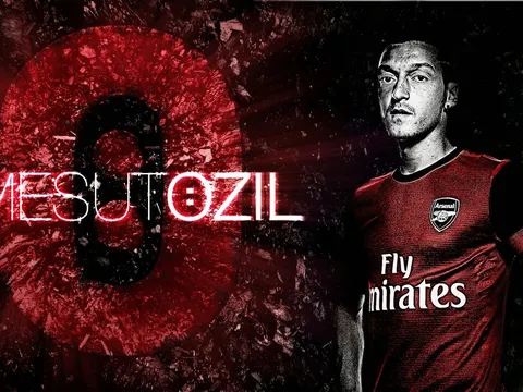 Ozil đã thay đổi rồi, còn Unai Emery thì sao?