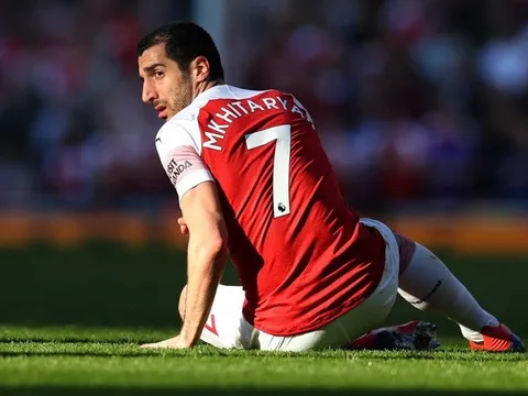 Arsenal muốn bán 'nhà ảo thuật' Armenia: Emery, hãy suy nghĩ lại!