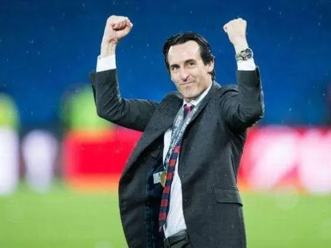 Vì Emery, Arsenal quyết xé hợp đồng 'phù thủy' thành Rome