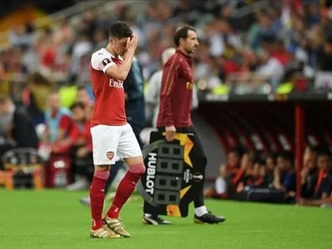 "Arsenal sẽ thanh lý cậu ta, cầu thủ rắc rối với họ"