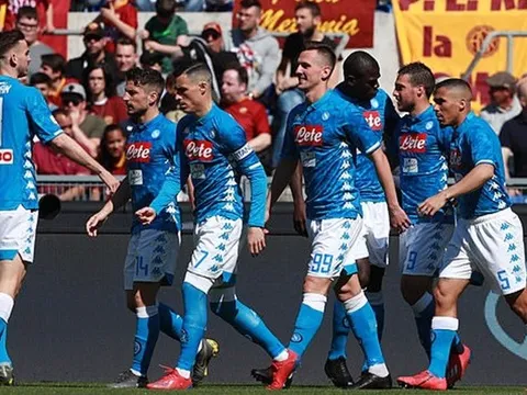 AS Roma – Napoli: Pháo đài Olympico sụp đổ trong ngày nắng đẹp