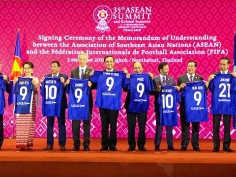 Việt Nam có thể và có nên đồng tổ chức World Cup?