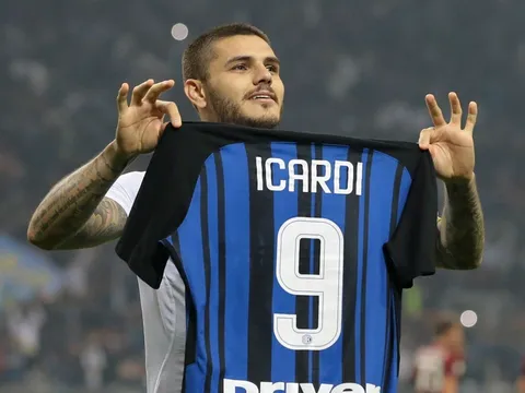 Marcelo đang dùng "công thức Ronaldo" để rời Madrid