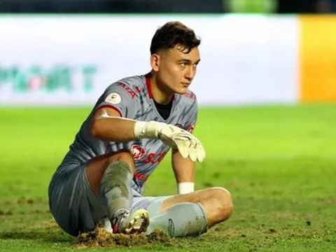 HLV Muangthong: Đây là trận đấu quan trọng, nhưng Văn Lâm đã ...