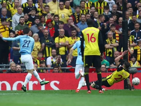 'Bạn không thể làm điều đó trước 1 đội bóng mạnh'