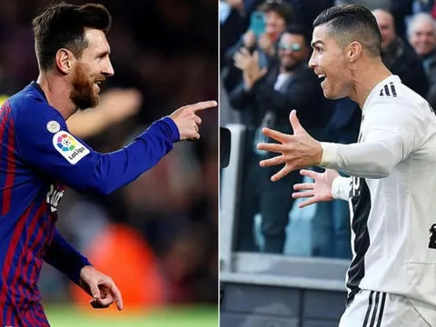 'Bạn nên dùng cả Messi và Ronaldo trên hàng công Man Utd'