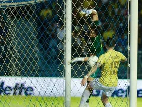 Bàn thua của Thái Lan: Lỗi đâu chỉ thuộc về Kawin!