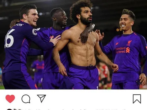 Bằng chứng cho thấy Mo Salah là người thích sống ảo