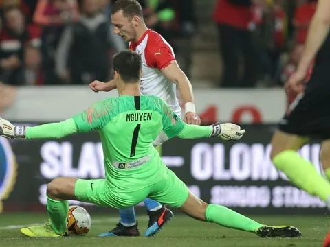 Báo CH Czech ca ngợi tài năng của thủ môn gốc Việt Filip Nguyễn