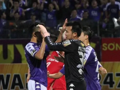 Báo châu Á chỉ ra cầu thủ xuất sắc CLB Hà Nội trong trận hoà Ceres Negros