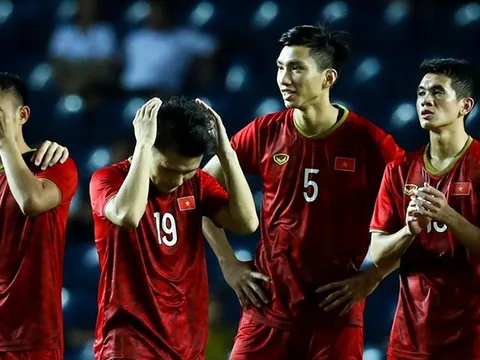 Báo châu Á chỉ ra cầu thủ xuất sắc nhất ĐT Việt Nam trong trận chung kết King's Cup