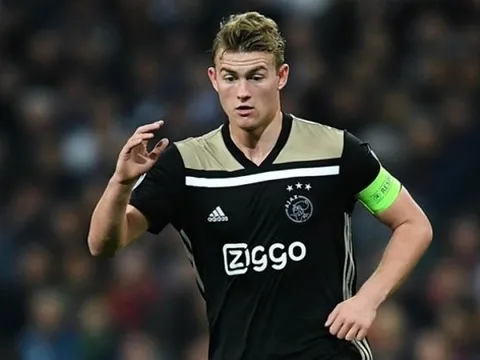 Barca biến Bayern thành người ngoài cuộc trong thương vụ De Ligt