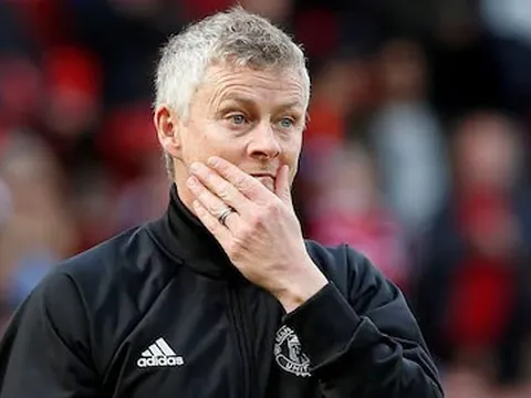 Barca ra giá, M.U chi 85 triệu bảng đón "quái thú ngủ quên" về OTF