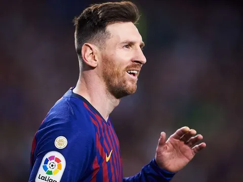 'Barca sẽ bị Man Utd loại, và Messi sẽ biến mất một lần nữa'