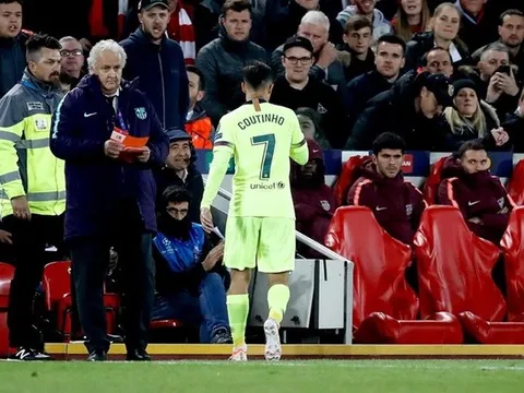 Barcelona nói không với "Sanchez 2.0"