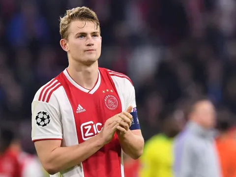 Barcelona "run sợ" trước Liverpool trong vụ De Ligt
