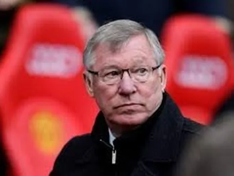 Bất chiến tự nhiên thành, 'mơ ước của Sir Alex' tự hiến dâng cho M.U
