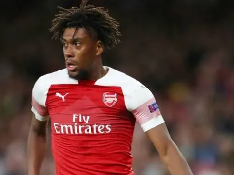 Bất ngờ: Sao trẻ Arsenal vượt qua hàng loạt cái tên sừng sỏ để dẫn đầu ở 1 thông số