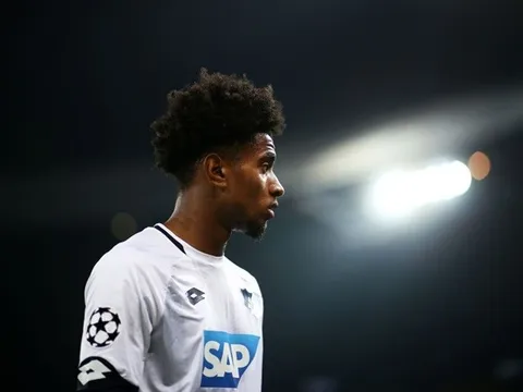 'Bay cao' ở nước Đức, sao 19 tuổi nói lời khiến Emery khó xử