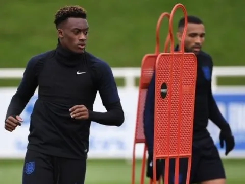 Bayern Munich lo sợ khi mục tiêu hàng đầu được triệu tập lên tuyển