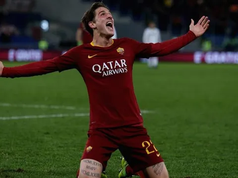 Bayern nhận trái đắng trong thương vụ "tiểu hoàng tử thành Roma"