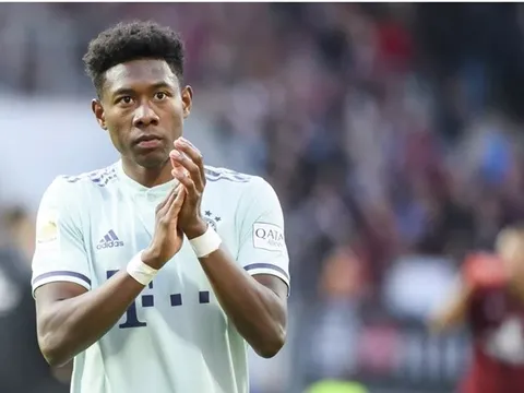 Bayern sảy chân đáng tiếc, siêu hậu vệ vẫn lên tiếng nói cứng