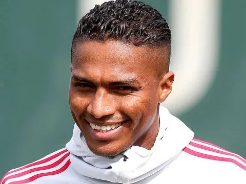 Beckham "trải thảm" mời cựu đội trưởng Man Utd sang Mỹ