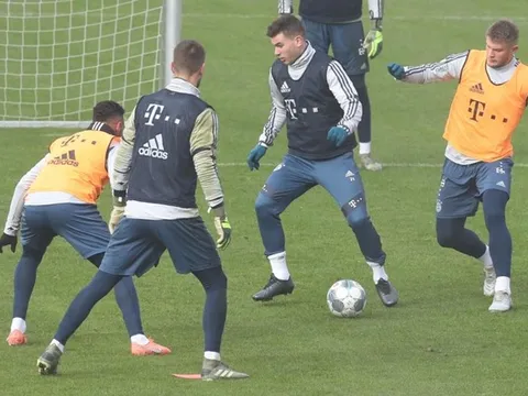 "Bệnh binh" kỷ lục "chạy như ngựa", Bayern nhận cú hích cực lớn ở hàng thủ