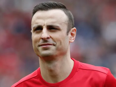 Berbatov: "Tiền đạo Man Utd đó giống tôi"