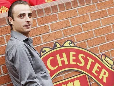 Berbatov: "Tôi muốn thấy cầu thủ đó đến Man Utd"