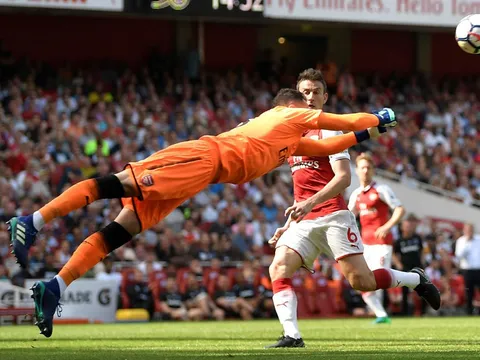 Bị Arsenal ruồng rẫy, 'kẻ lang bạt' muốn bỏ về Nam Mỹ