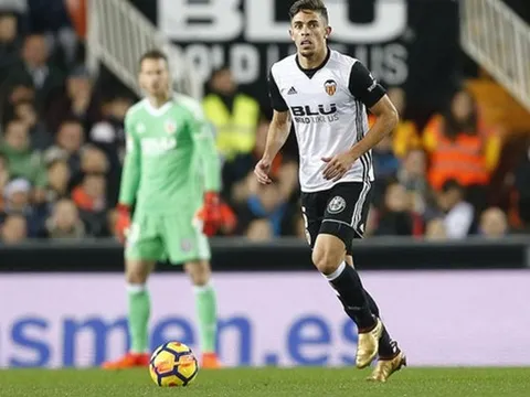 Bí bách với "bài toán" hàng thủ, Atletico lên kế hoạch "hút máu" Bầy dơi