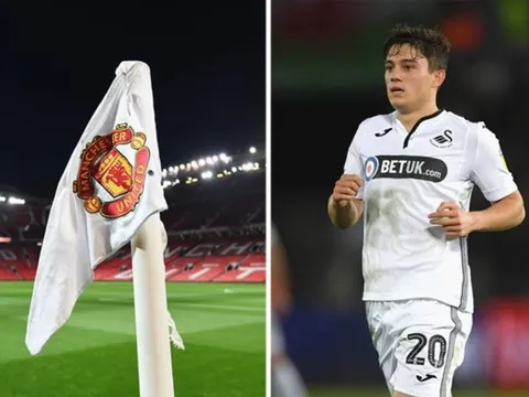 Bi kịch ập đến! Tân binh Man Utd hoãn ra mắt vô thời hạn