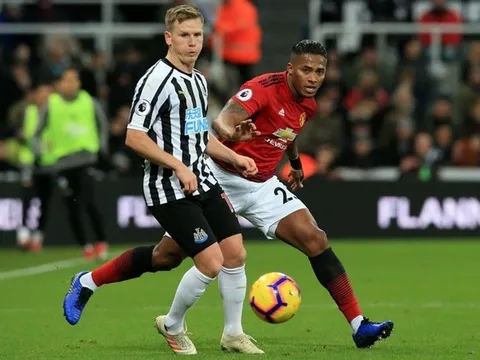 Bị Man Utd ruồng bỏ, "máy chạy" đã tìm được bến đỗ mới trong mùa hè