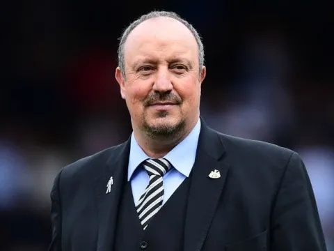 Bị Mourinho "cướp ghế", Benitez rộng đường trở lại Chelsea