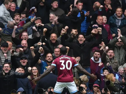 Bị West Ham "mở hàng", Tottenham coi chừng "đen" như Arsenal
