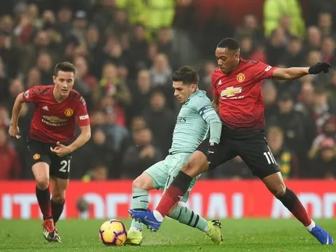 Xác nhận: Vì "chuyện rất lạ", Torreira không gia nhập tử địch Arsenal